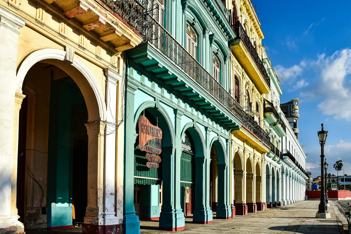 A weathered facade in El Vedado