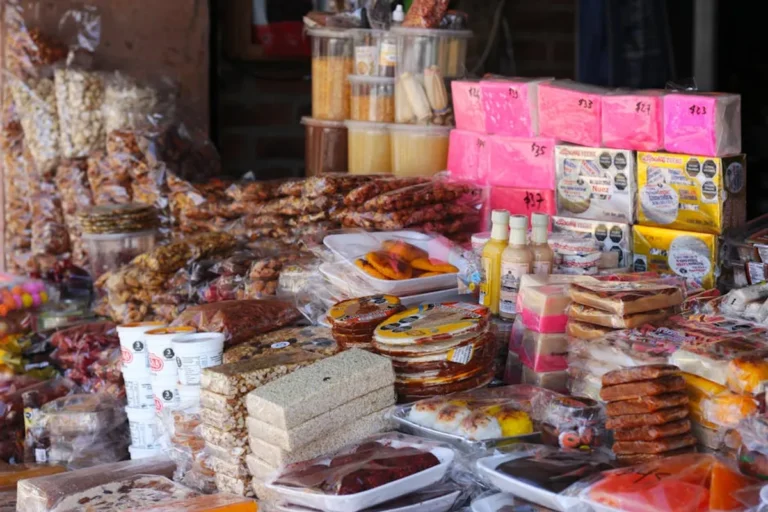 Honduran Food Guide: Central American Dishes and Travel Tips
